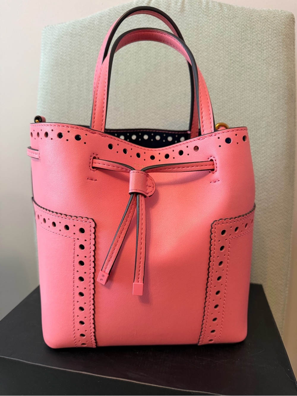 Tory Burch Pink Women's Leather Tote Bag with Drawstring